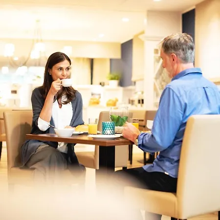 弗里西亚酒店 里尔