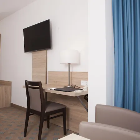 Отель Frisia 4*