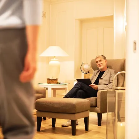 弗里西亚酒店 酒店 4*