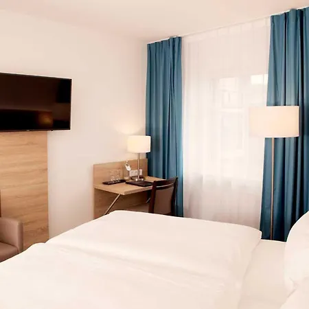 Otel Frisia 4*