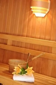 弗里西亚酒店 里尔