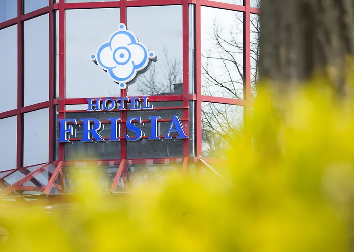 Frisia Otel 4*